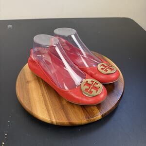 Tory Burch red 7.5 Patent Leather Ballet flats Reva Gold Medallion shoes